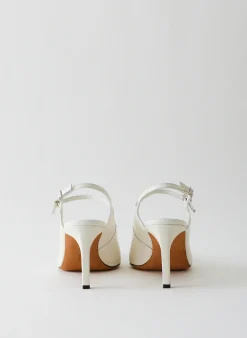 Heels><noscript><img width=