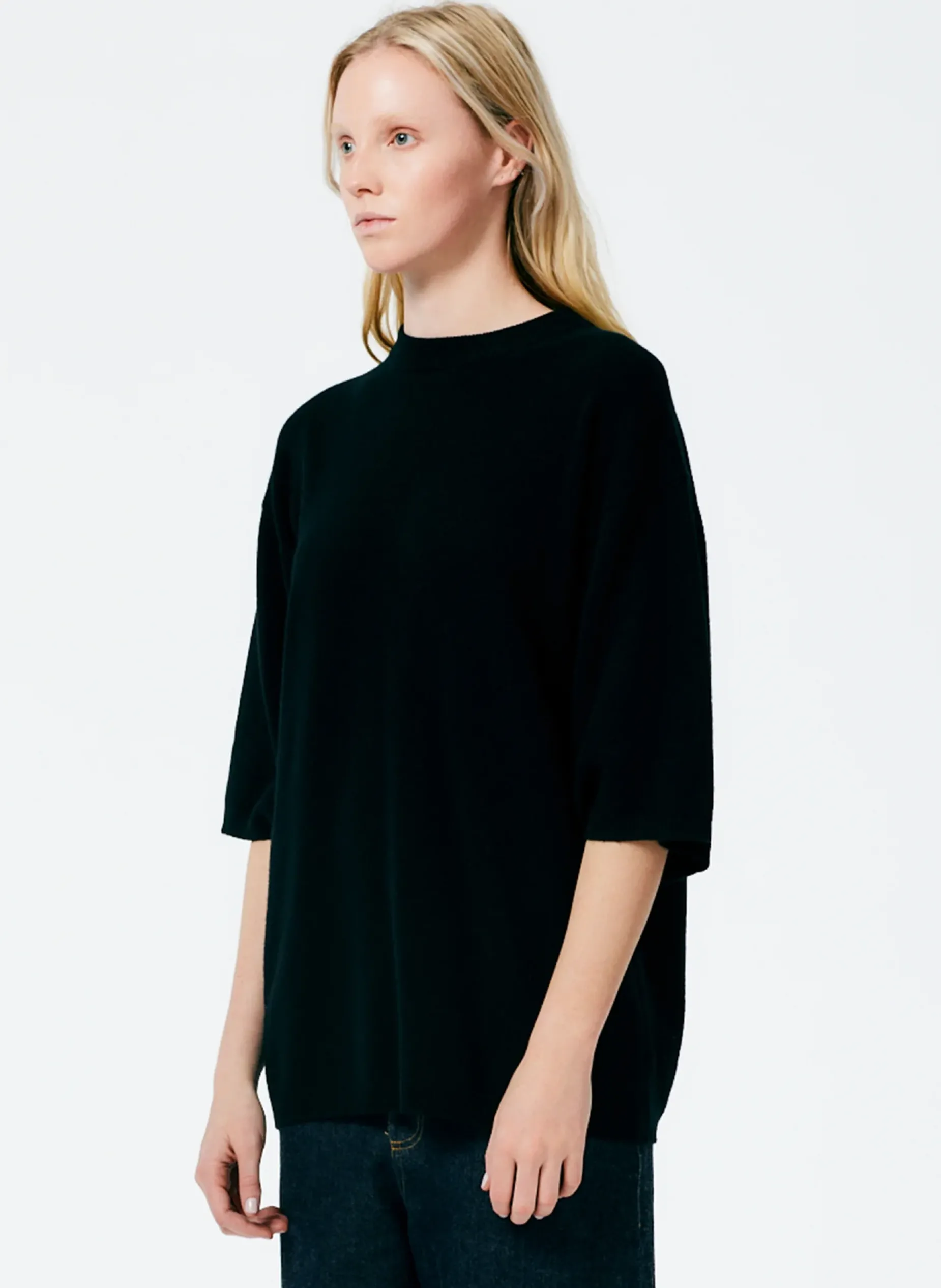 Knitwear & Sweatshirts|Fundamentals - WOFs>Tibi Feather Weight Cashmere Oversized Easy T-Shirt Black