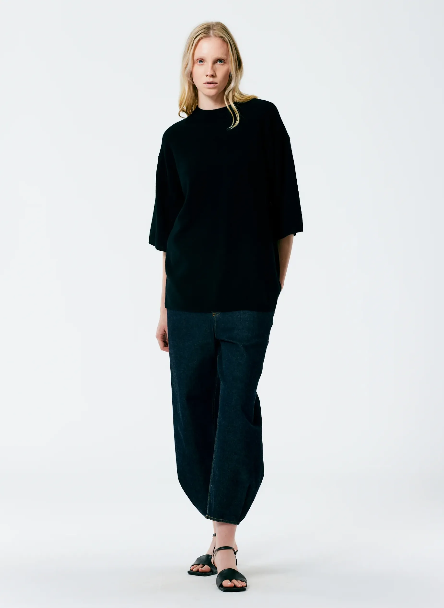 Knitwear & Sweatshirts|Fundamentals - WOFs>Tibi Feather Weight Cashmere Oversized Easy T-Shirt Black