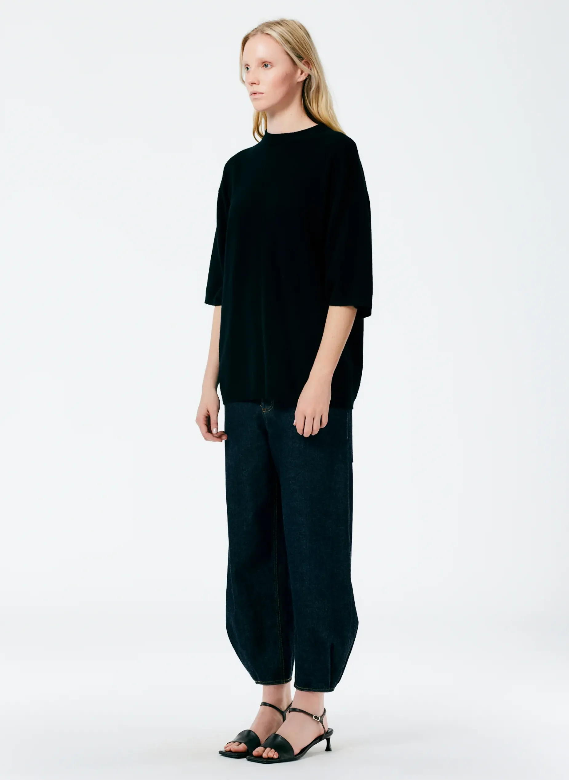Knitwear & Sweatshirts|Fundamentals - WOFs>Tibi Feather Weight Cashmere Oversized Easy T-Shirt Black