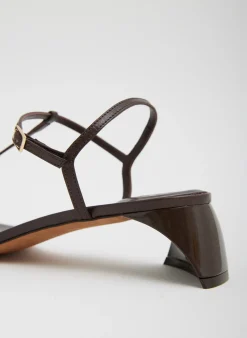 Sandals|Heels><noscript><img width=