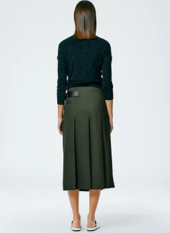 Suits|Skirts><noscript><img width=