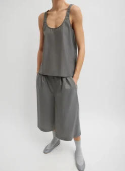 Suits|Pants & Shorts><noscript><img width=