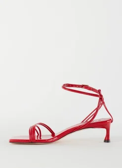 Heels|Sandals><noscript><img width=
