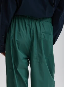 Pants & Shorts><noscript><img width=
