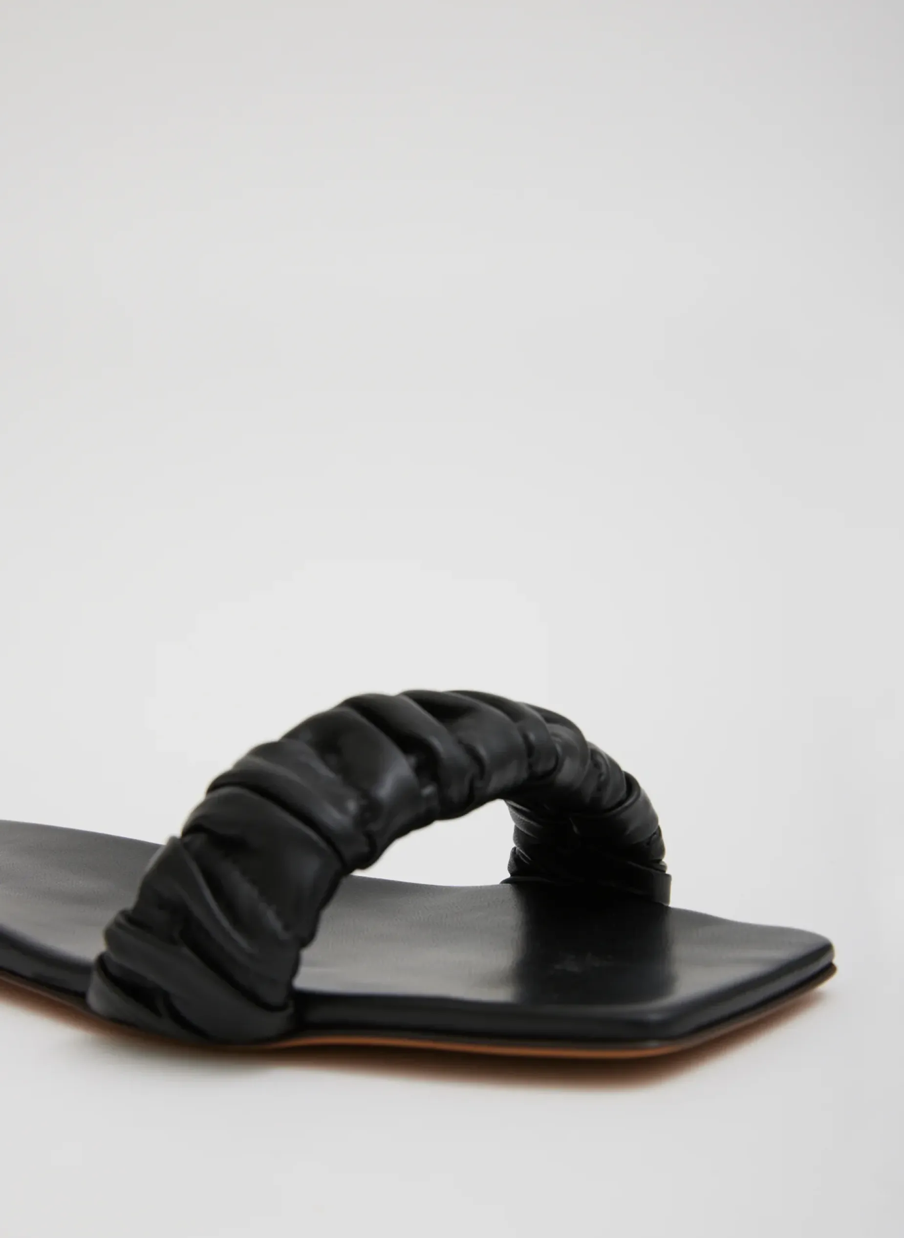 Flats|Sandals>Tibi Jordan Nappa Sandal Black