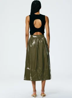 Skirts><noscript><img width=