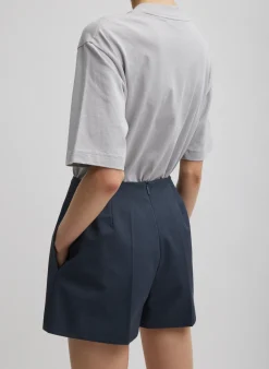 Suits|Pants & Shorts><noscript><img width=