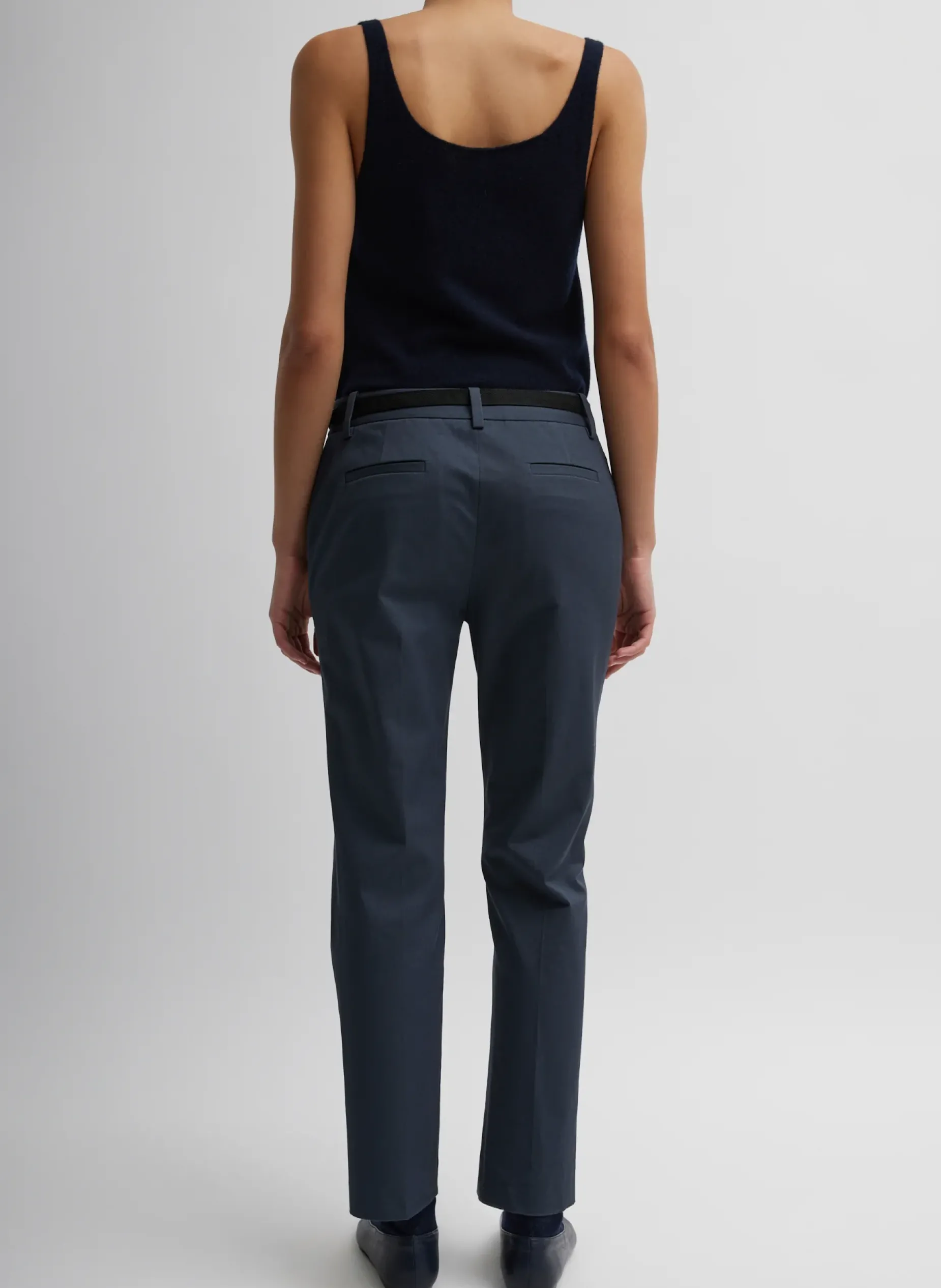 Suits|Pants & Shorts>Tibi Oliver Cotton Stretch Tricotine Lennon Ankle Pant Slate Blue