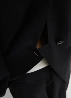 Jackets & Outerwear|Suits><noscript><img width=