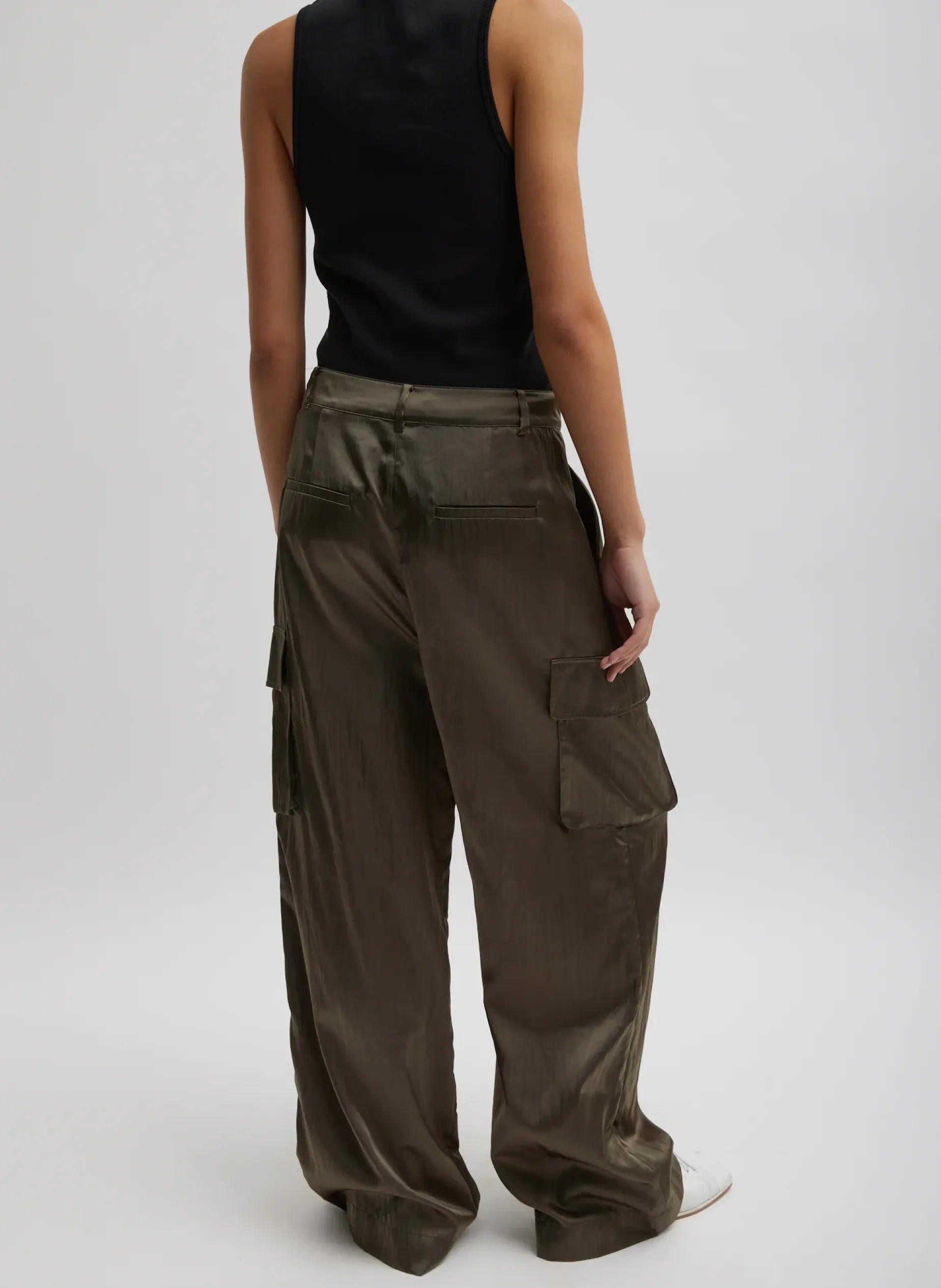 Pants & Shorts|Fundamentals - WOFs>Tibi Shiny Nylon Pleated Stella Cargo Pant Dune
