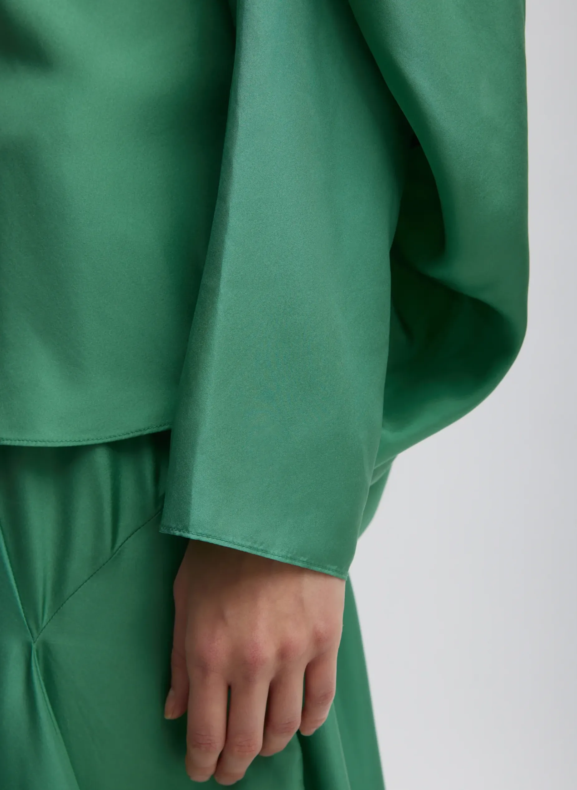 Tops>Tibi Silk Habutai Circular Top Green Tea