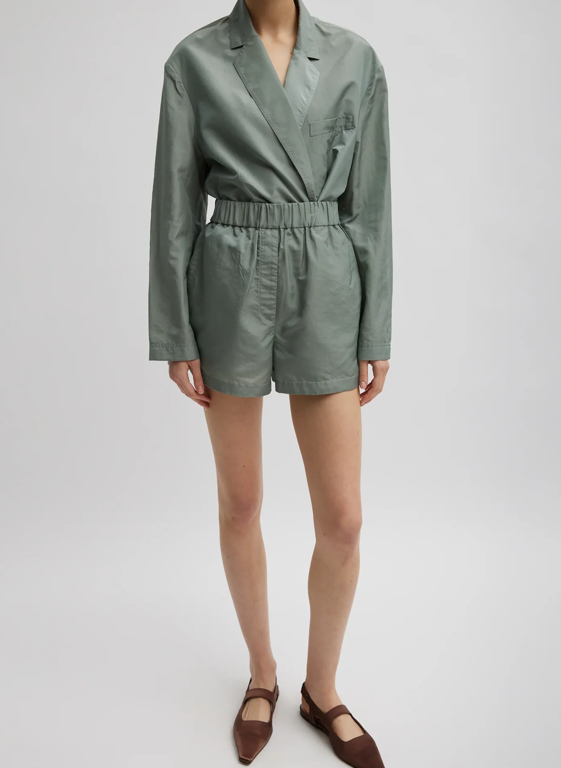Suits|Pants & Shorts>Tibi Silk Nylon Pull On Shorts Pumice Grey