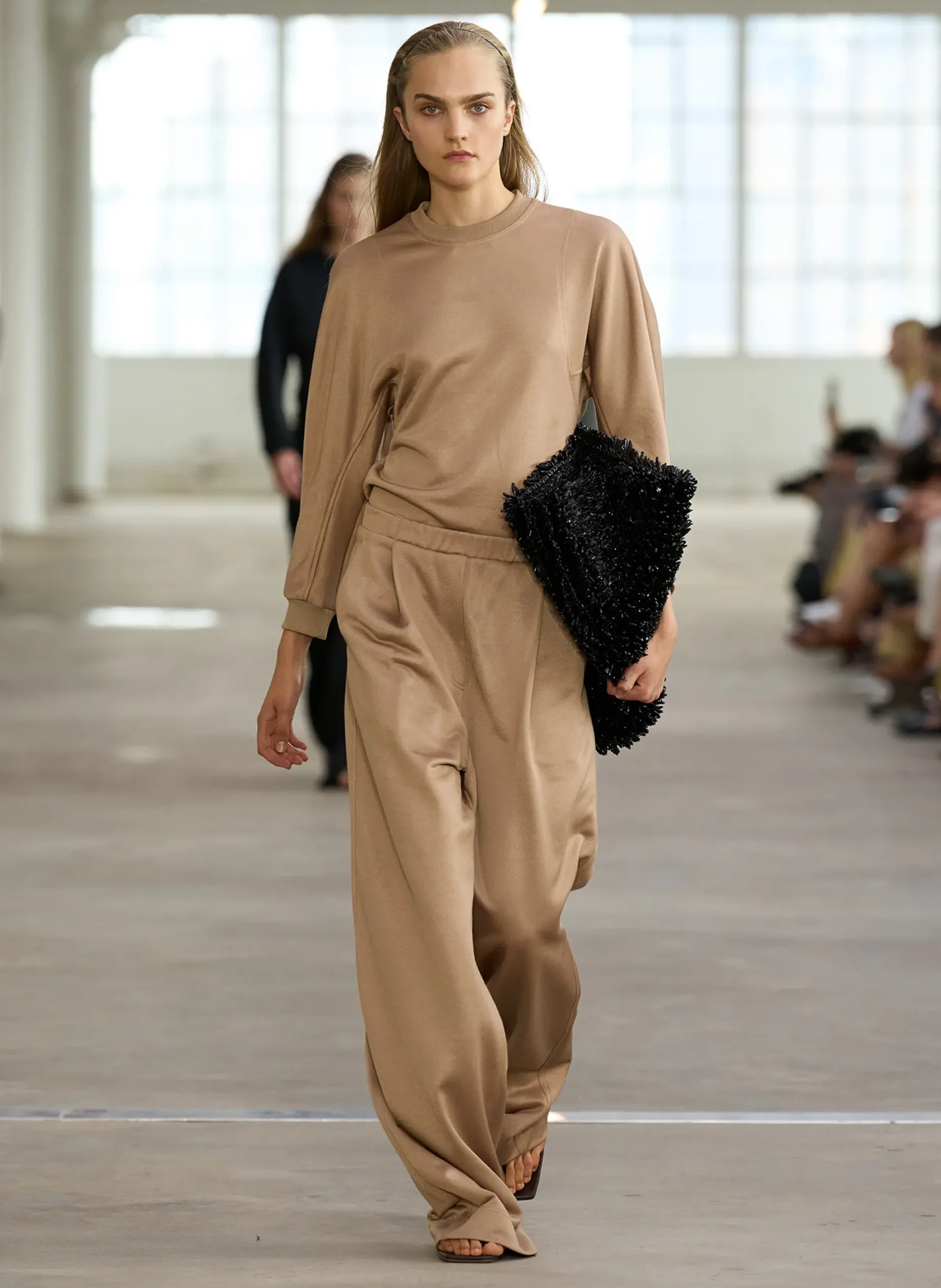 Leisure Sets|Knitwear & Sweatshirts>Tibi Silk Terry Sculpted Sleeve Slim Sweatshirt Granola