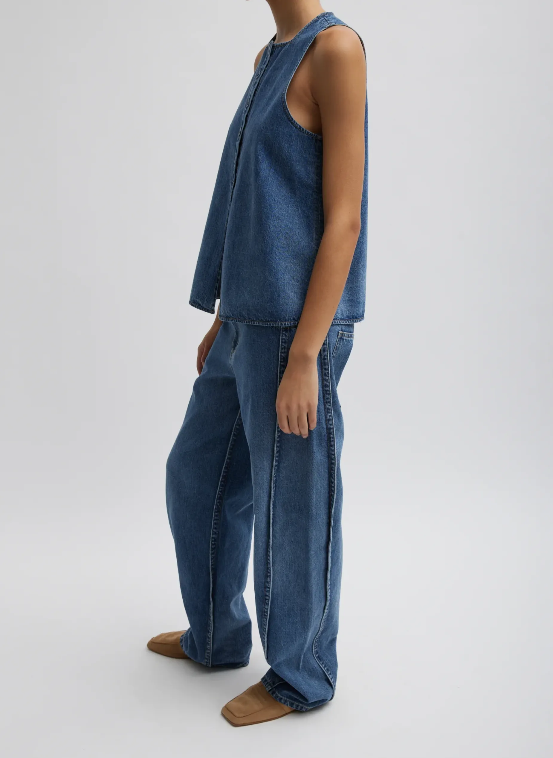 Denim|Pants & Shorts>Tibi Spring Denim Tuck Jean Classic Blue