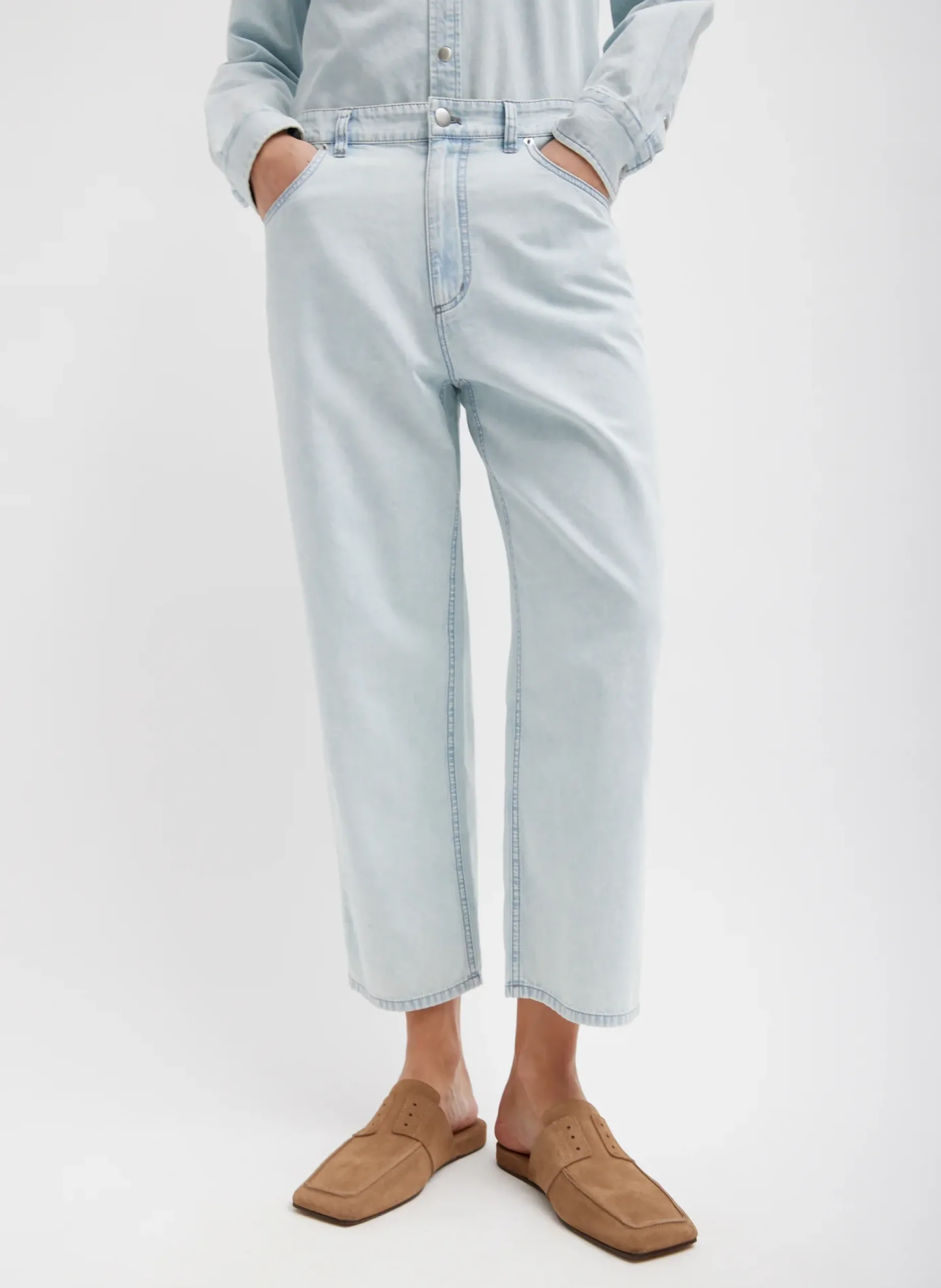 Denim|Pants & Shorts>Tibi Summer Denim Cropped Slouchy Cargo Jean Bleached Denim