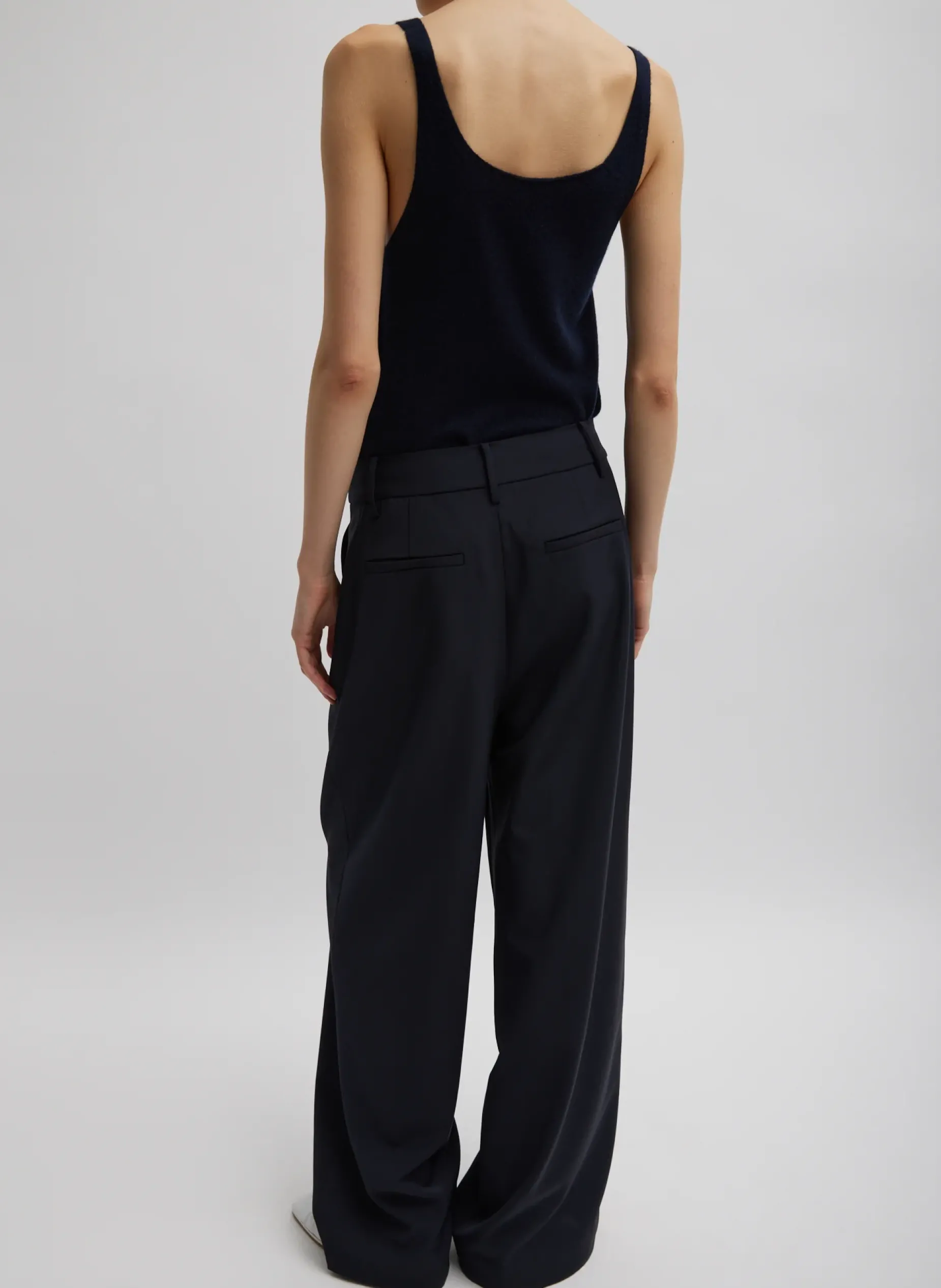 Suits|Pants & Shorts>Tibi Tropical Wool Stella Pant Navy