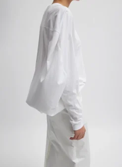 Tops><noscript><img width=